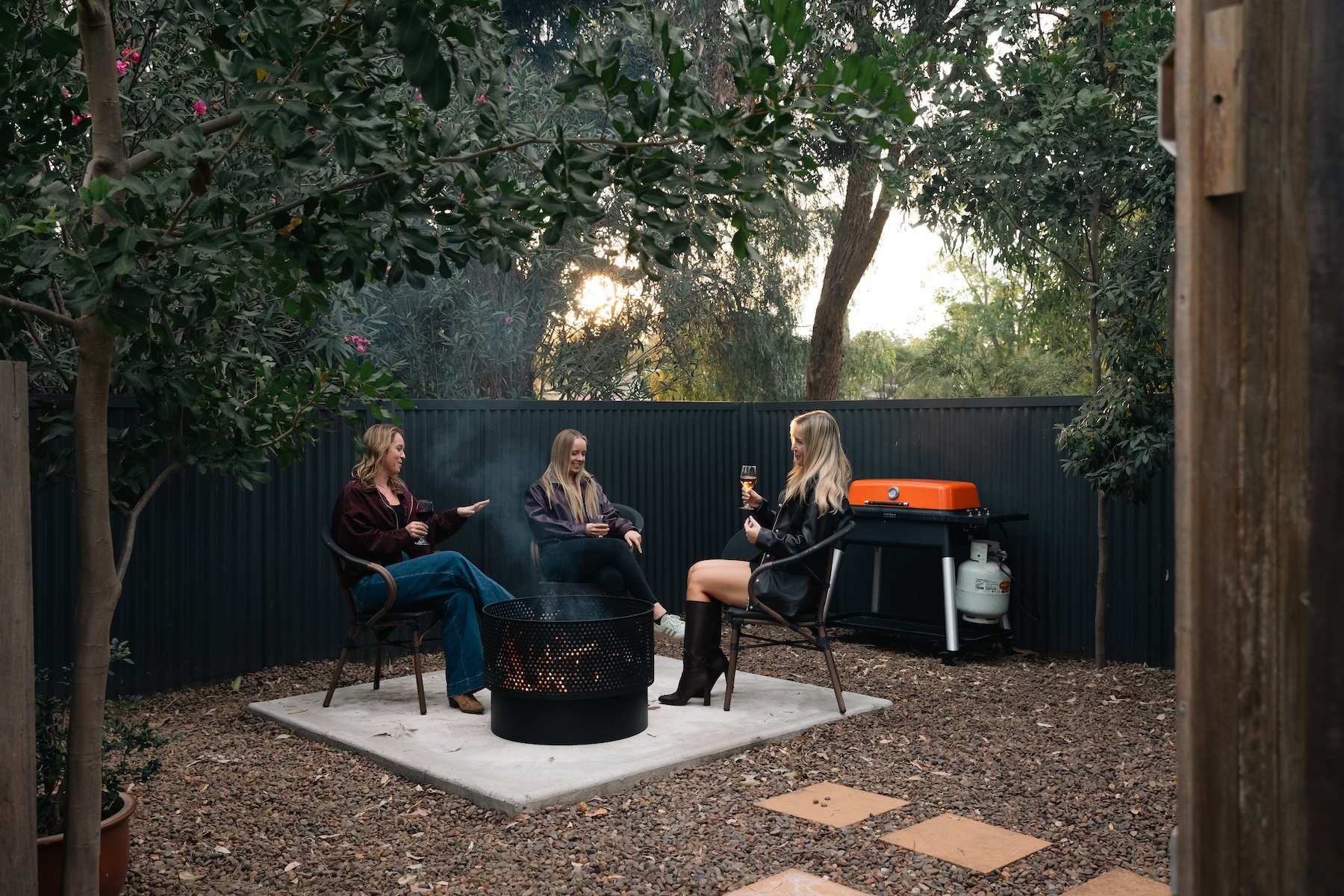Gas BBQ + Fire Pit